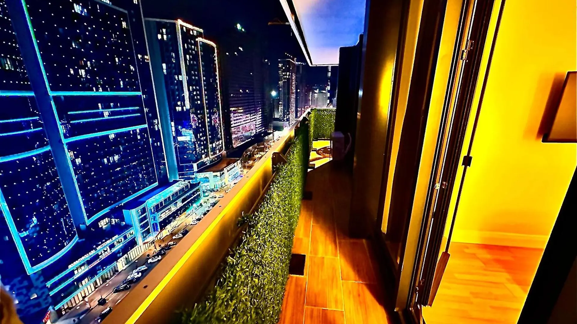 D2 Panorama Terrace Vip Resort Batumi Apartment